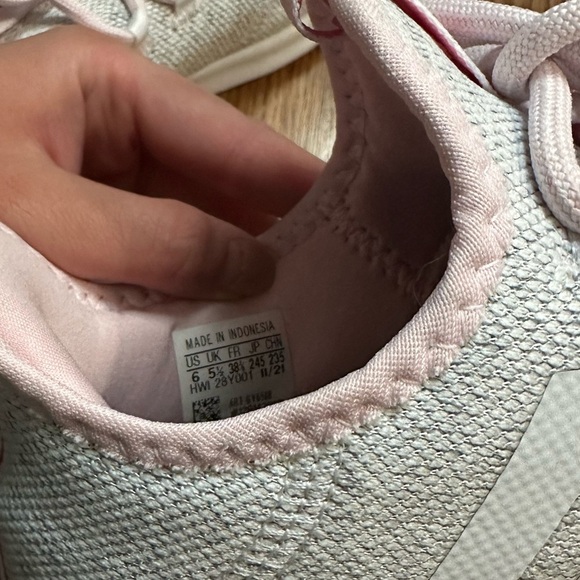 Adidas Cloudfoam Pure 2.0 Athletic Tennis Shoe Size 6 Women’s Like New - Picture 4 of 4